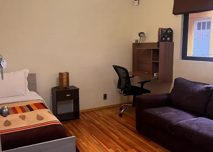 Departamento Remodelado Y Compartido En Roma Sur, Cerca Centro Médico México DF